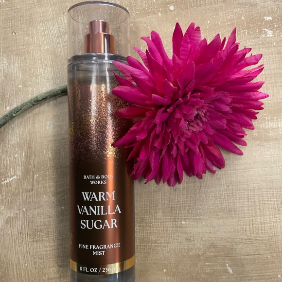 Brand New Bath & Body Works ‘Warm Vanilla Sugar’ Fine Fragrance Spray Mist 8oz - Picture 1 of 3